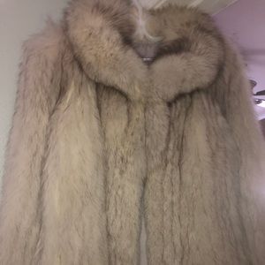 Saga Fox REAL Fur Coat size Large